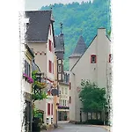 Doren Bruttig-Fankel